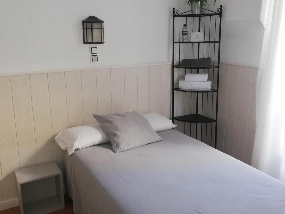 Standard Single Room,1056770575:JPEG